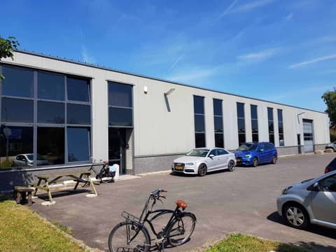 Fase 9 van de renovatie van bedrijfsruimte Mr. Seeds in Bleiswijk